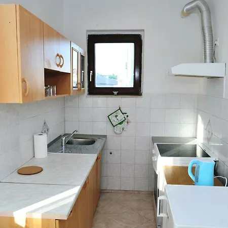 Apartment Davor *